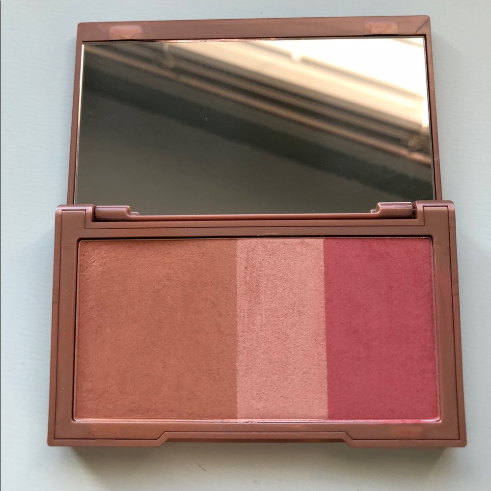 Urban Decay Naked Flushed - Naked